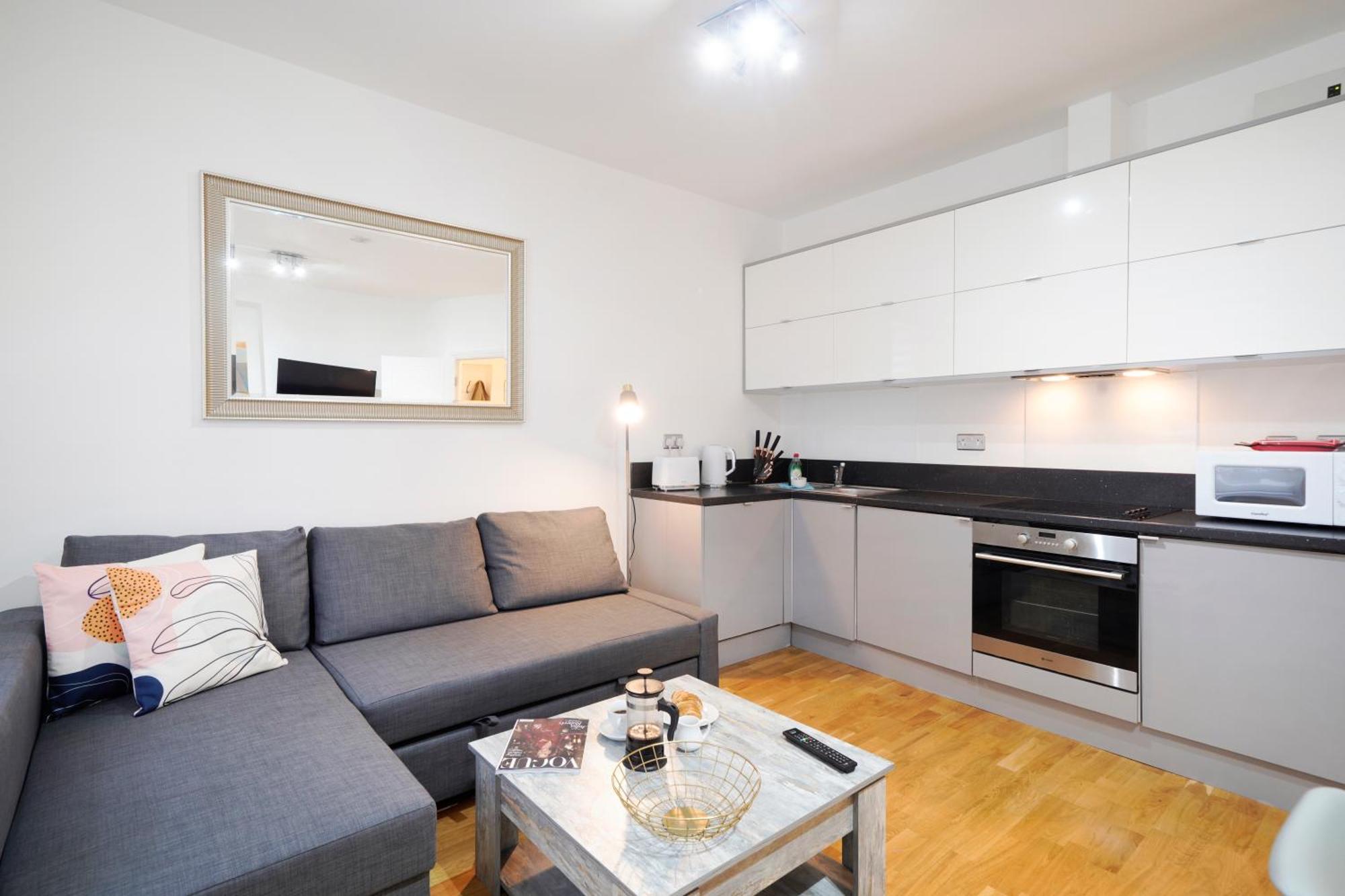 Apt 1, Soho Apartments 1St Floor By Indigo Flats London Kültér fotó